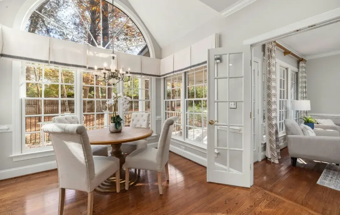 Deep Cleaning Services in Arizona and New Jersey for a detailed clean home interior